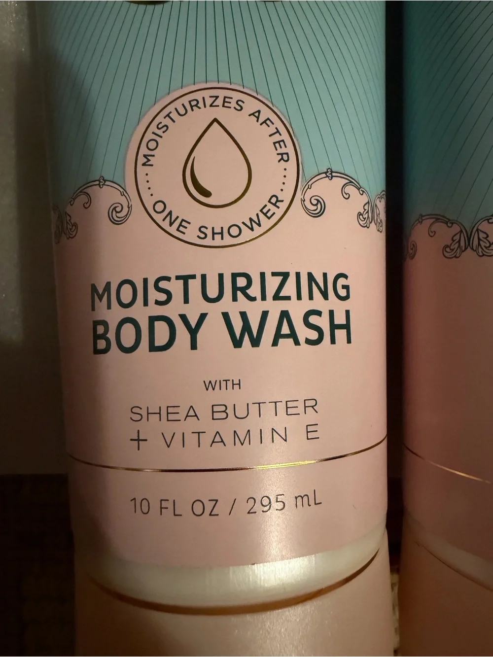 Bath & Body Works Sweetest Song Moisturizing Body Wash - Pink, Teal, Gold